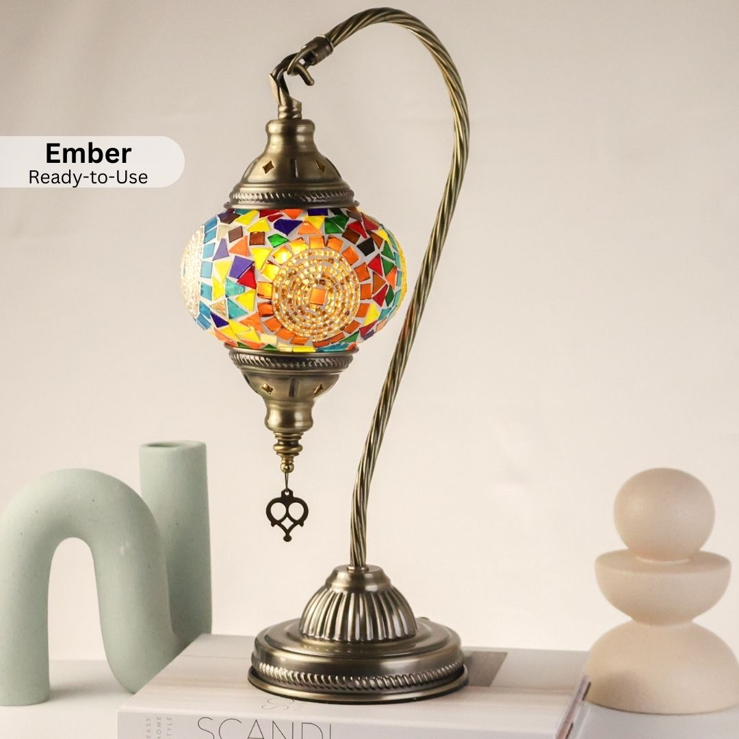 Small Swan Lamp - Ember