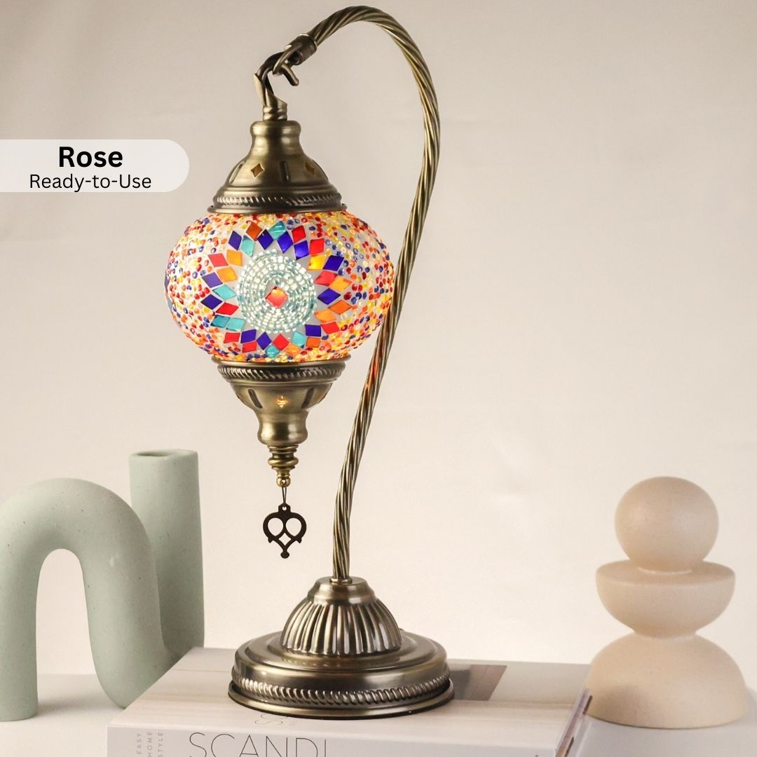 Small Swan Lamp - Rose