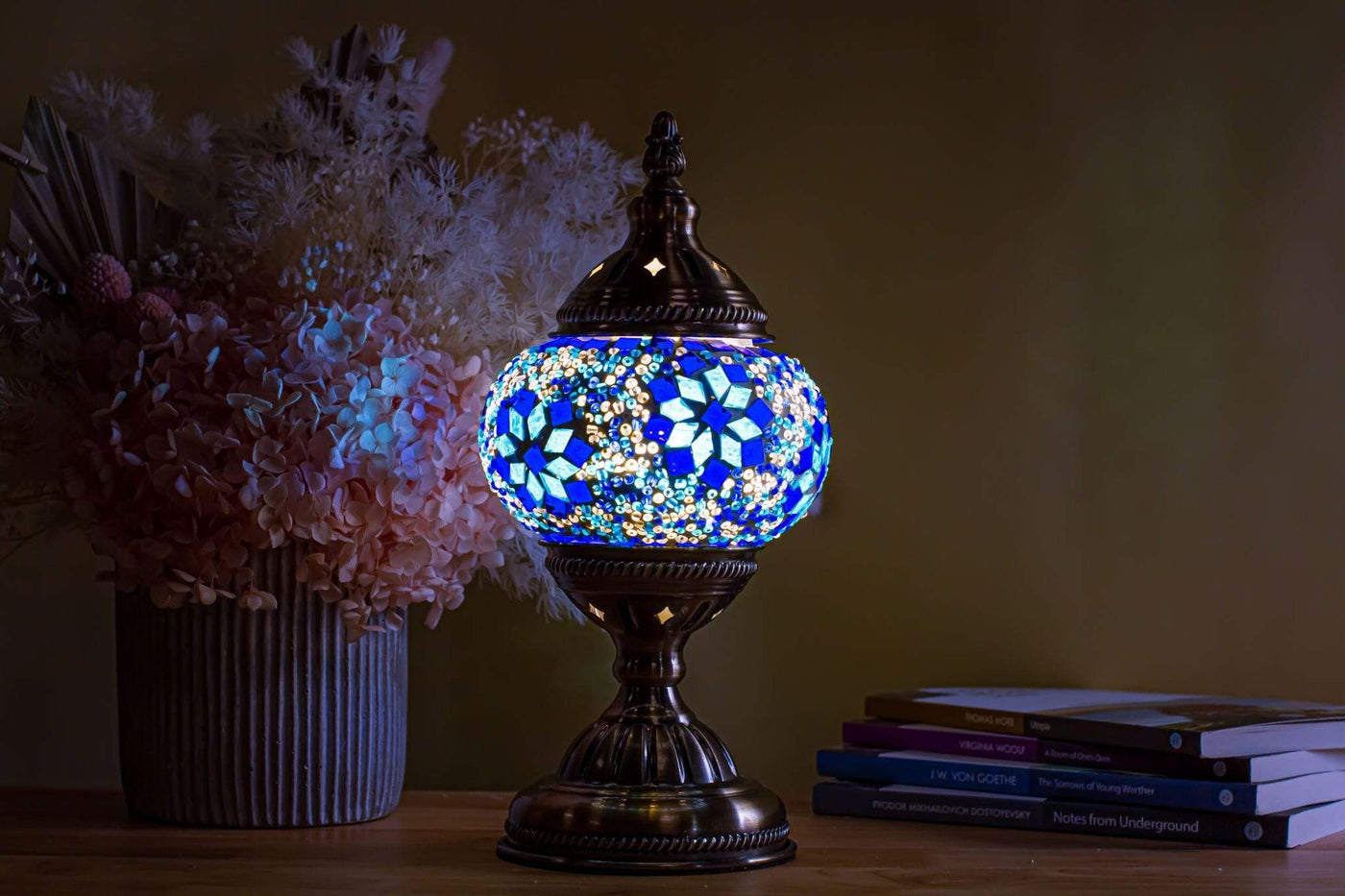 Art Masterclass Amber Table Lamp