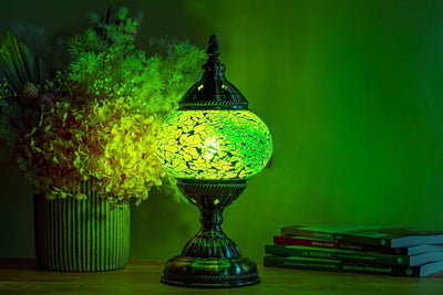Art Masterclass Emerald Table Lamp