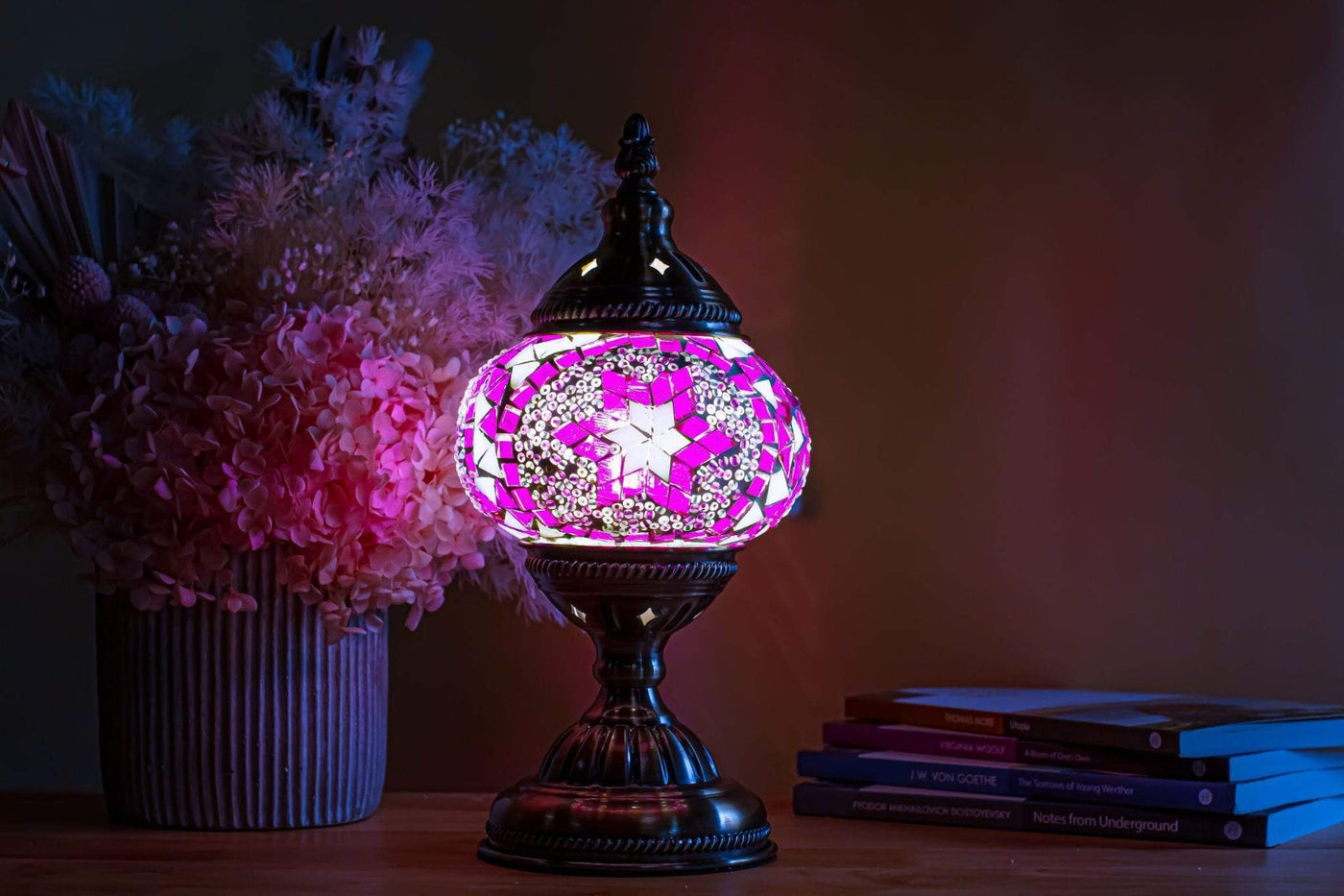 Art Masterclass Hibiscus  Table Lamp