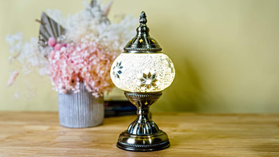Art Masterclass Snowdrop Table Lamp