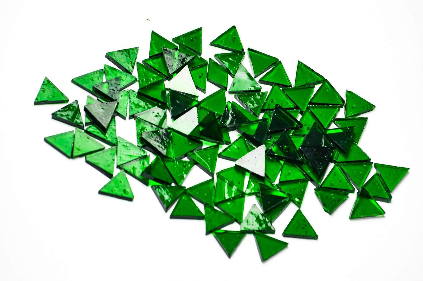 Art Masterclass Triangle / 100gr Green  Tiles And Beads