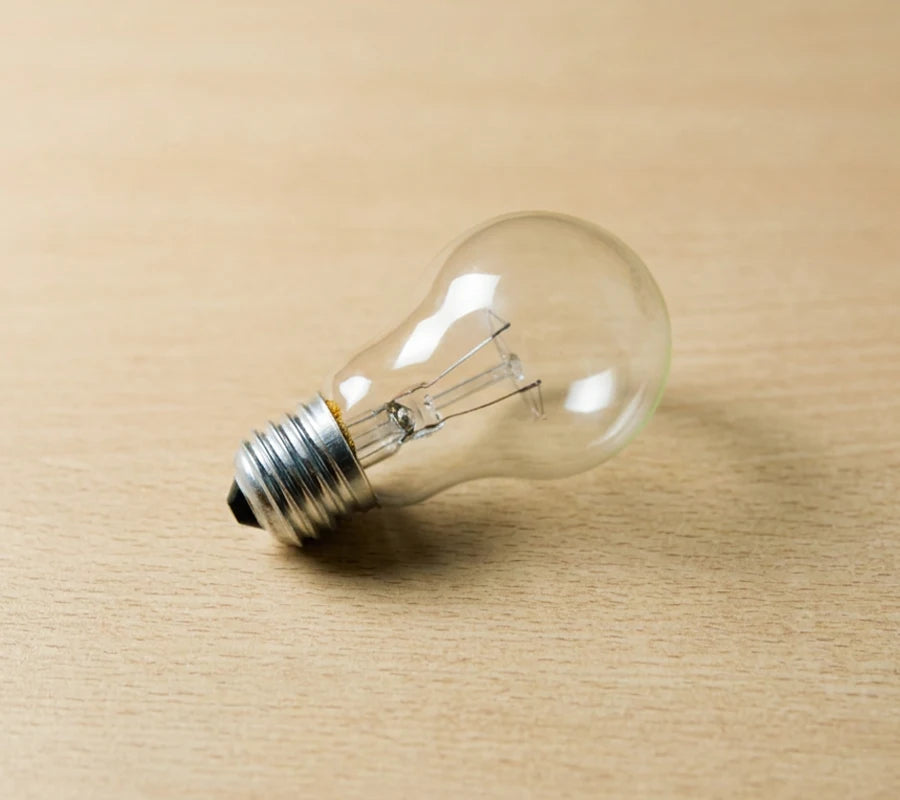 Light bulb illustration for the lighting included in the kit